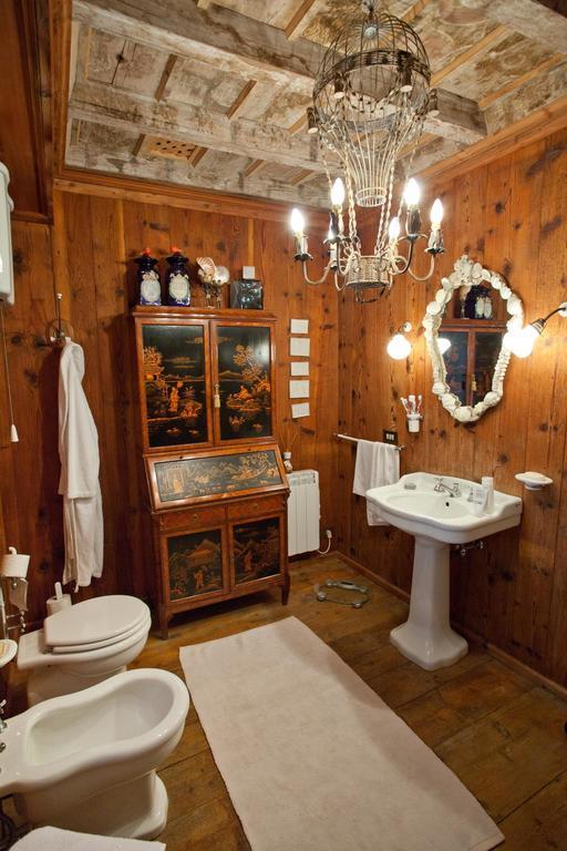 B&B Di Charme Palazzo Lambertenghi Tirano Zimmer foto